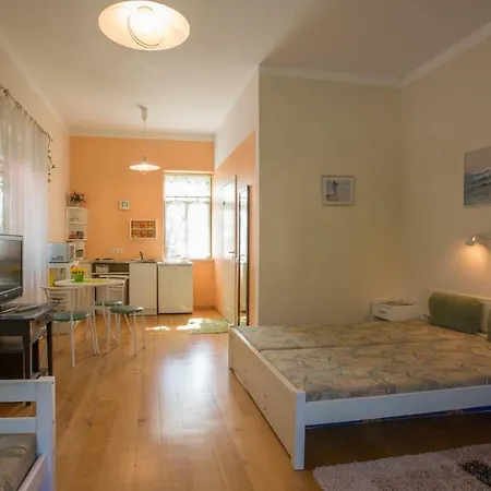 Tammsaare Majutus Hostel Parnu